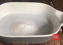 牛奶冰粉的做法图解1