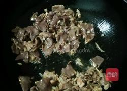 爆香猪心的做法图解6