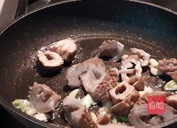 青蒜小炒肥肠的做法图解4