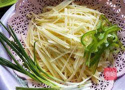 蚝油土豆丝的做法图解1