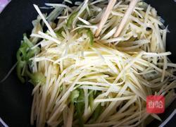 蚝油土豆丝的做法图解2