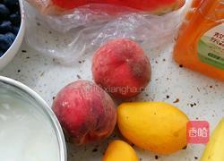 自制酸奶水果捞的做法图解1