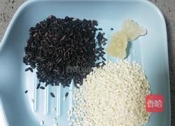 香糯紫米粥的做法图解1