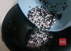 香糯紫米粥的做法图解3