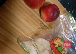 油桃糖水的做法图解1
