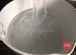 玉米片西米露的做法图解2