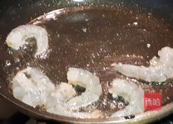 番茄虾仁滑蛋的做法图解6