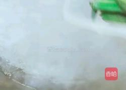 捞汁秋葵的做法图解1