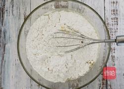 戚风蛋糕的做法图解4