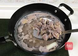 番茄土豆牛腩汤的做法图解3