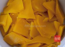 南瓜甜馒头的做法图解1