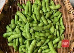 盐煮毛豆的做法图解3