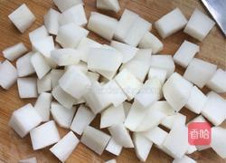 红醋萝卜的做法图解1