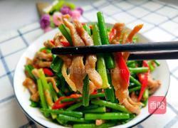 韭菜苔炒肉丝的做法图解1