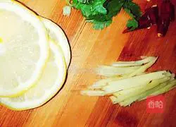 Illustration of how to make cold chicken feet 2