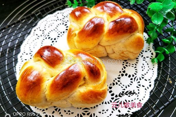 红枣辫子小吐司面包
