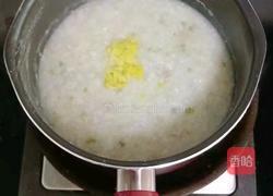猪肉白菜粥 (宝宝辅食)的做法图解9