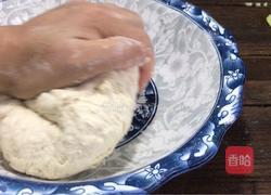发面剩菜馅饼的做法图解3