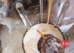 焦糖冰淇淋拿铁的做法图解6