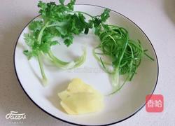 清蒸海鲈鱼的做法图解2