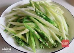 芦笋炒肉的做法图解3