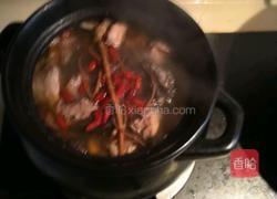 当归老母鸡汤的做法图解5
