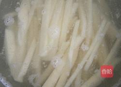 滋然土豆的做法图解1
