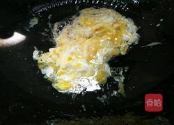 蟹肉棒火腿肠蛋炒饭的做法图解4