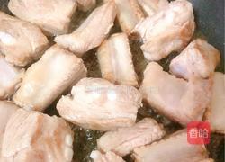 家常排骨炖土豆的做法图解8