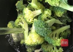 蒜蓉西兰花的做法图解2