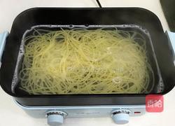 培根番茄意面的做法图解2