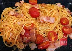 培根番茄意面的做法图解6