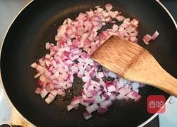奶香胡萝卜洋葱意面的做法图解14