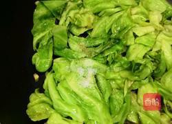 圆白菜炒木耳的做法图解11