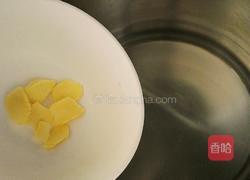 白菜鲜虾汤的做法图解5