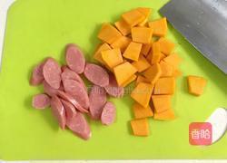 南瓜香肠芦笋意面的做法图解2