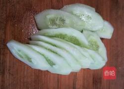 凉拌黄瓜的做法图解2