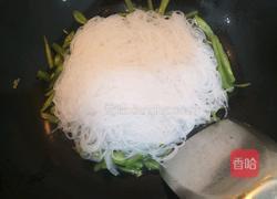 四季豆炒粉丝的做法图解16
