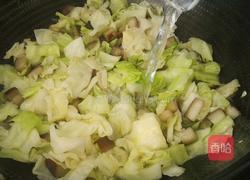 茄子炒卷心菜的做法图解9