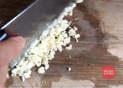 蒜蓉蒸丝瓜的做法图解6