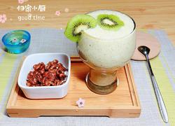 猕猴桃豆奶昔