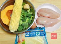 西兰花玉米鸡肉糕（芝士焗烤版）的做法图解1