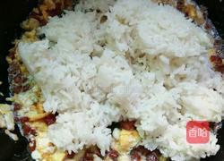 腊肠蛋炒饭的做法图解7