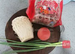 Enoki mushroom tomato beef stew illustration 1