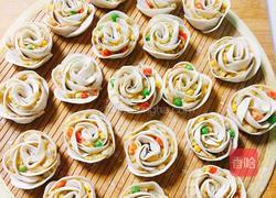 虾滑玫瑰花煎饺的做法图解7