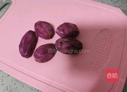紫薯豆沙糯米饼的做法图解2