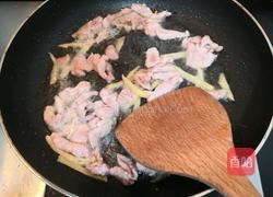 西芹炒瘦肉的做法图解11