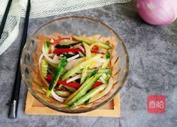 洋葱拌黄瓜的做法图解7