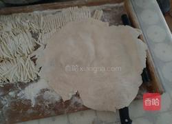 茄子卤手擀面的做法图解3