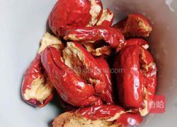 红枣牛奶玉米羹的做法图解3